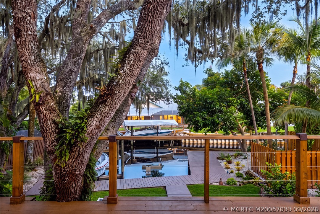 615 SW Rustic Circle