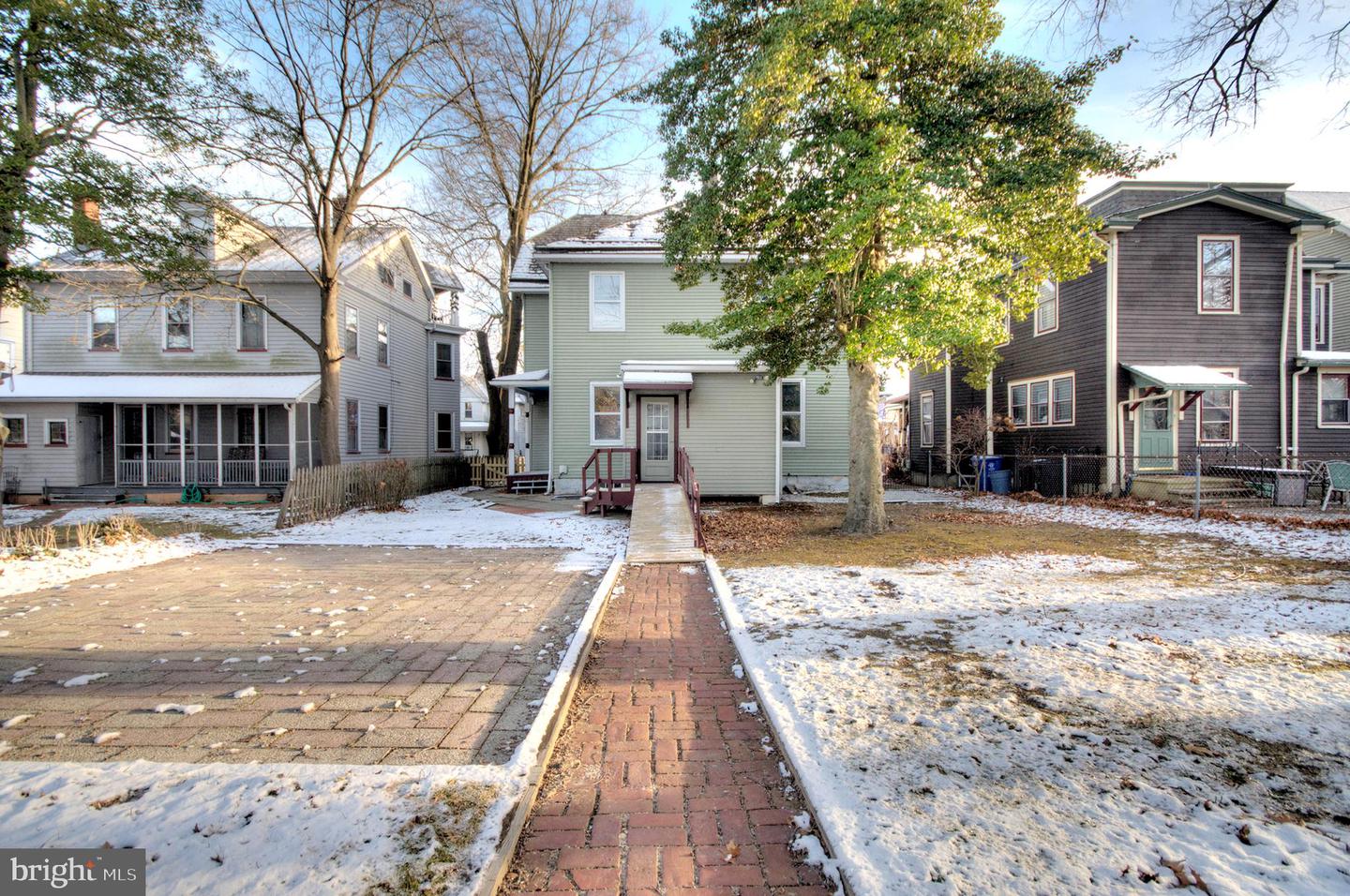 37 Union St