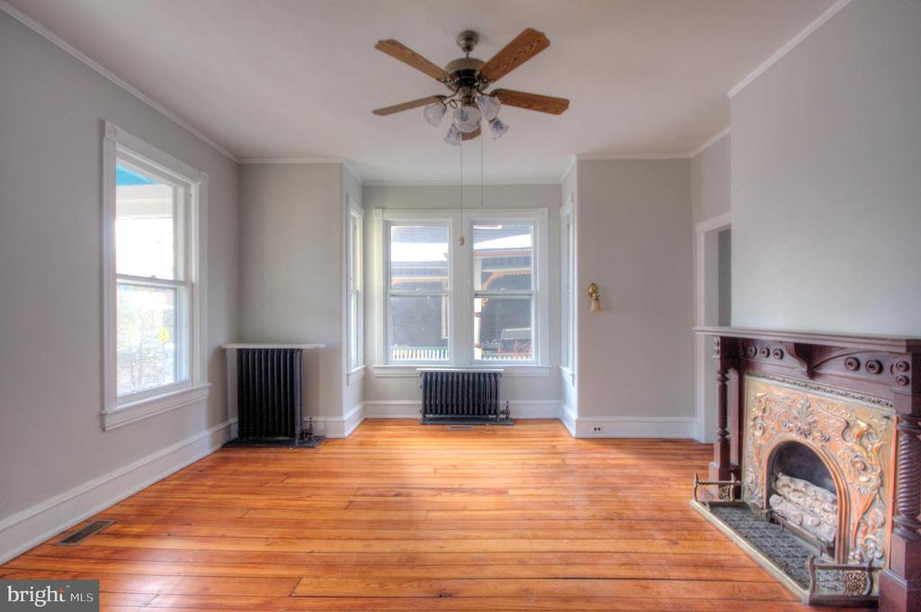 37 Union St