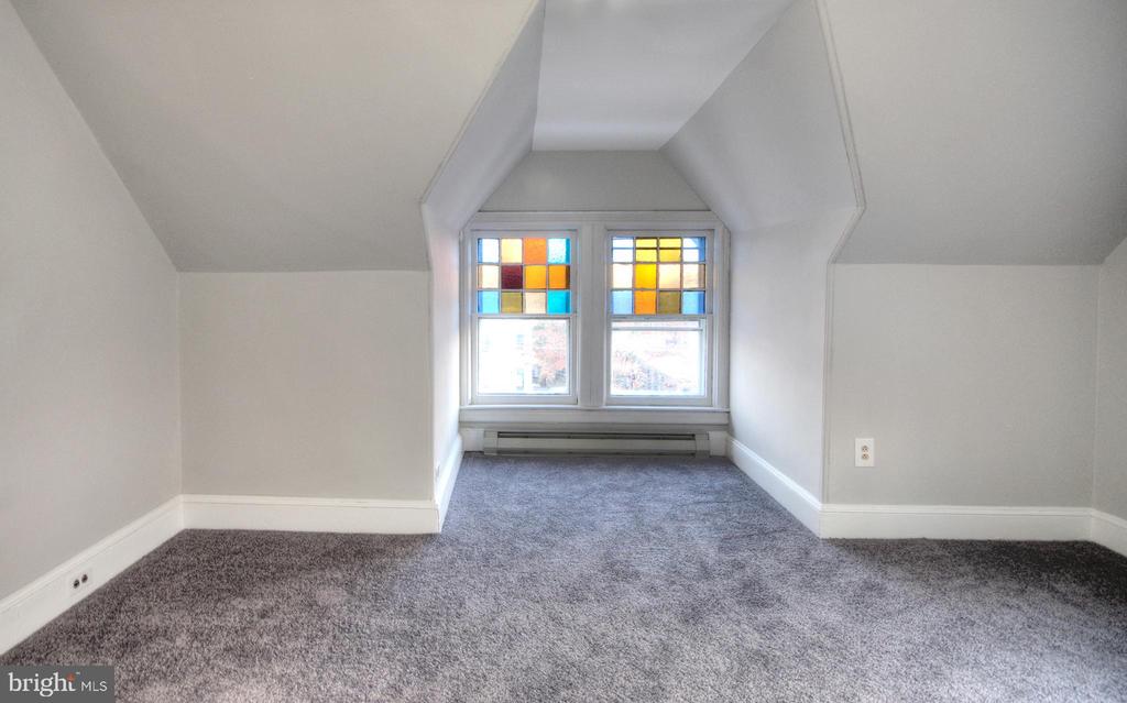 37 Union St