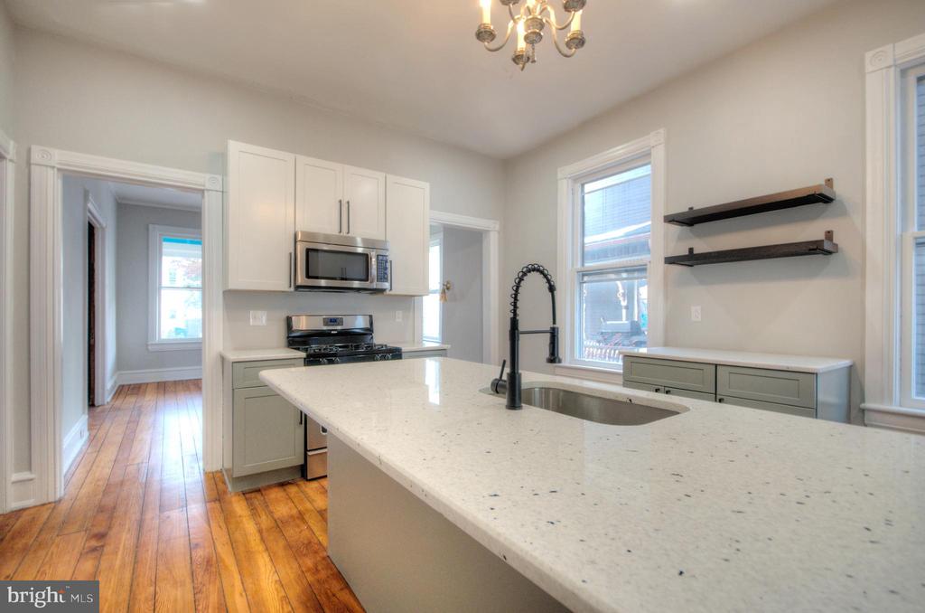 37 Union St