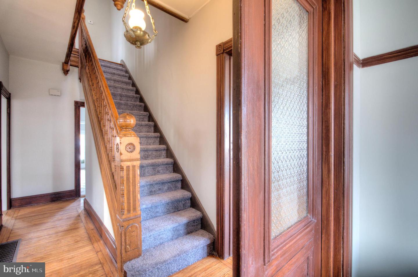 37 Union St