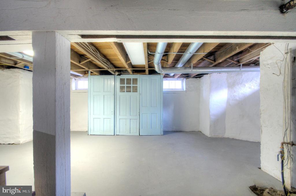 37 Union St