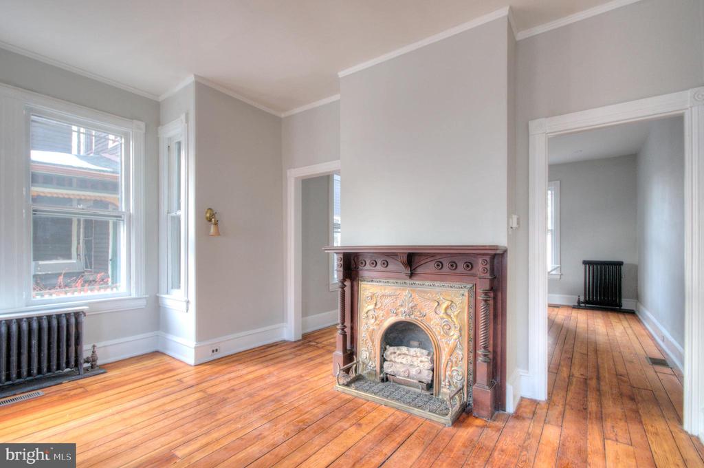 37 Union St