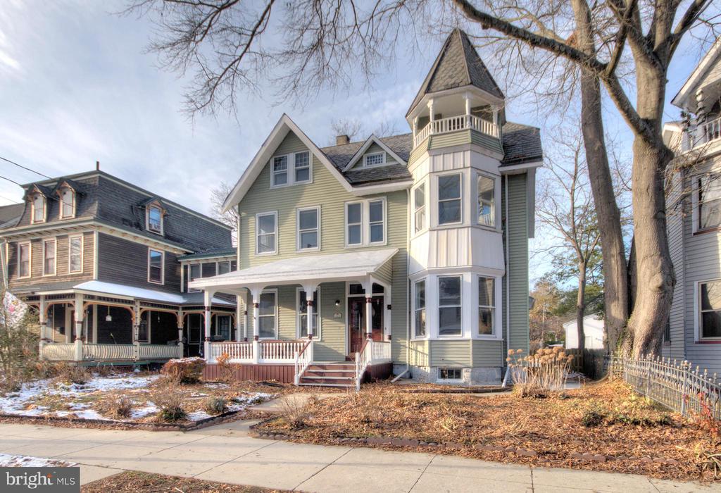 37 Union St
