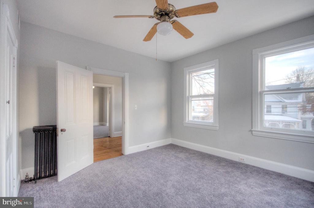 37 Union St