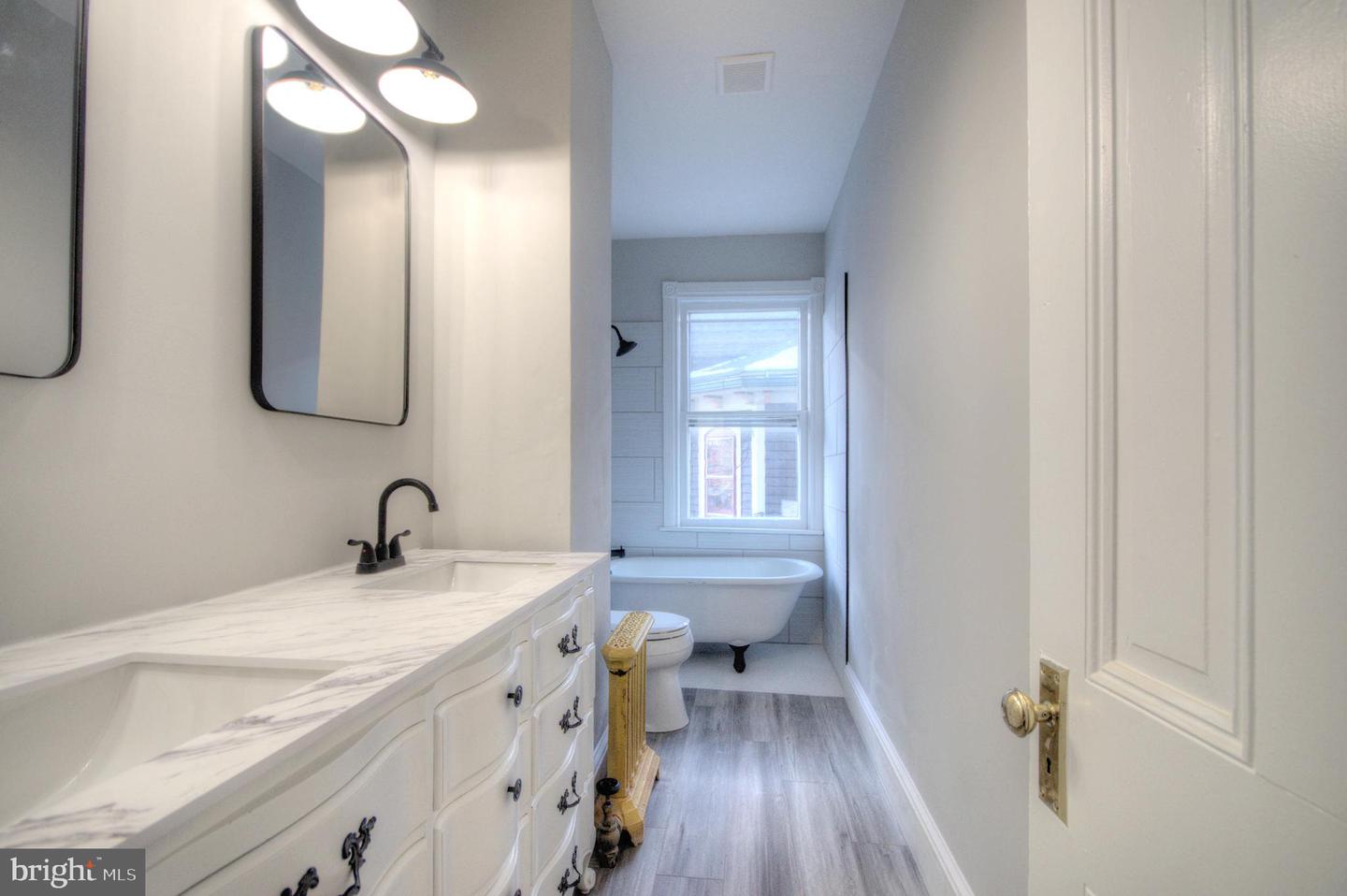 37 Union St