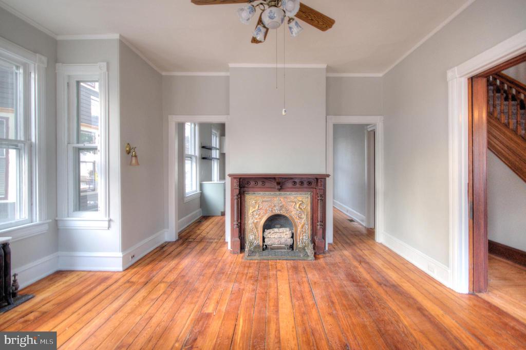 37 Union St