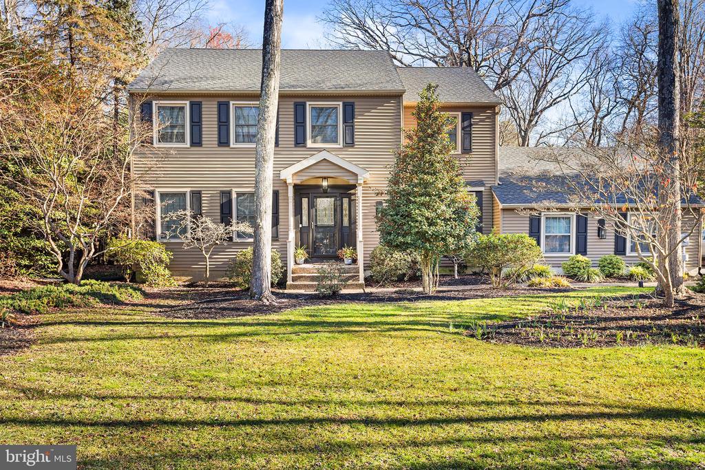 100 FOREST AVENUE