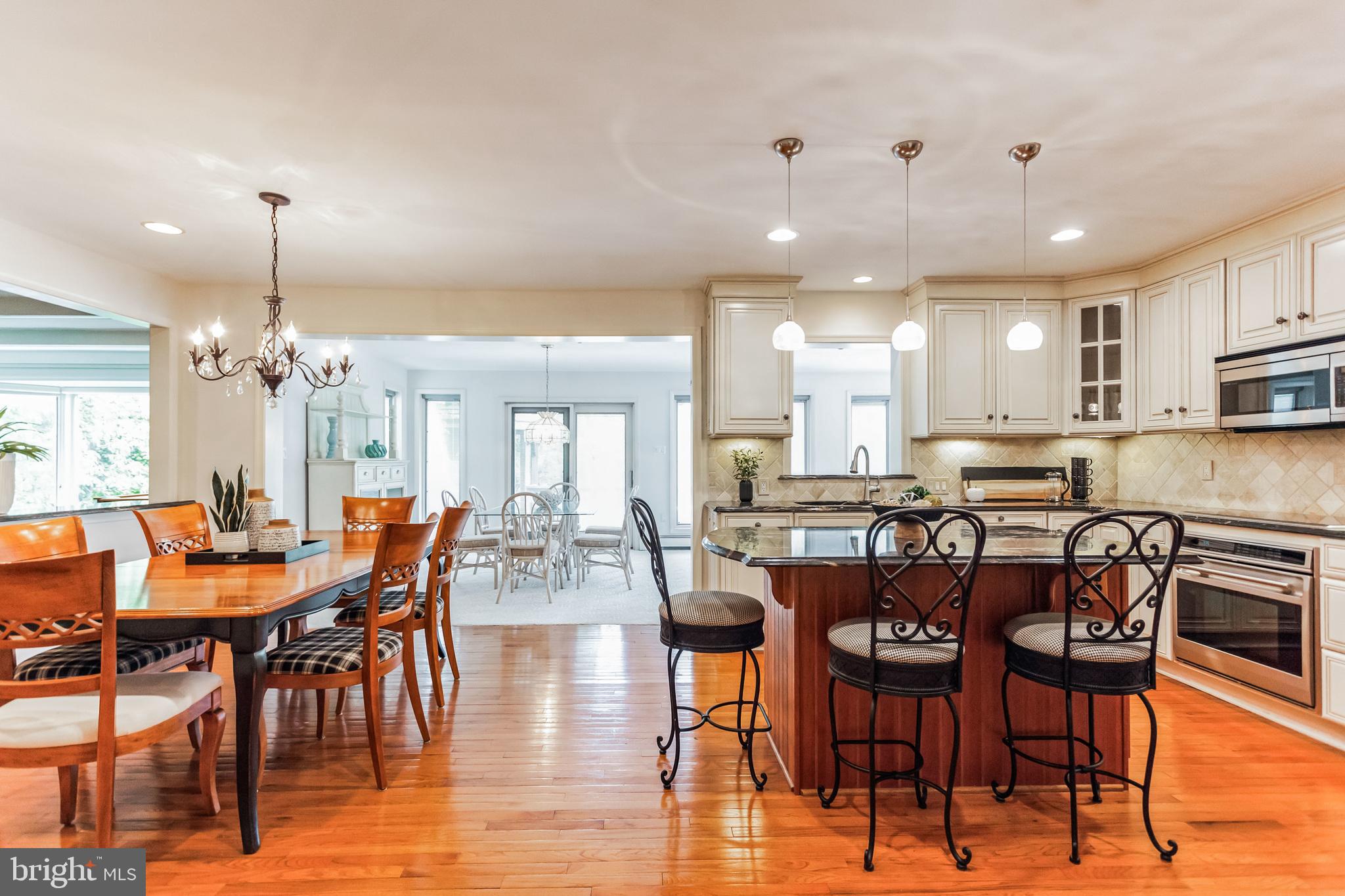 44 Woodside Dr