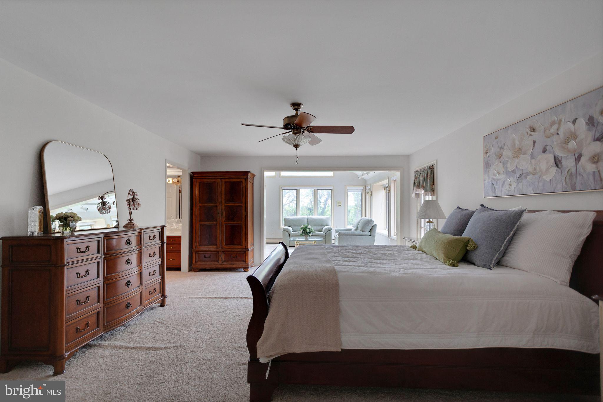 44 Woodside Dr