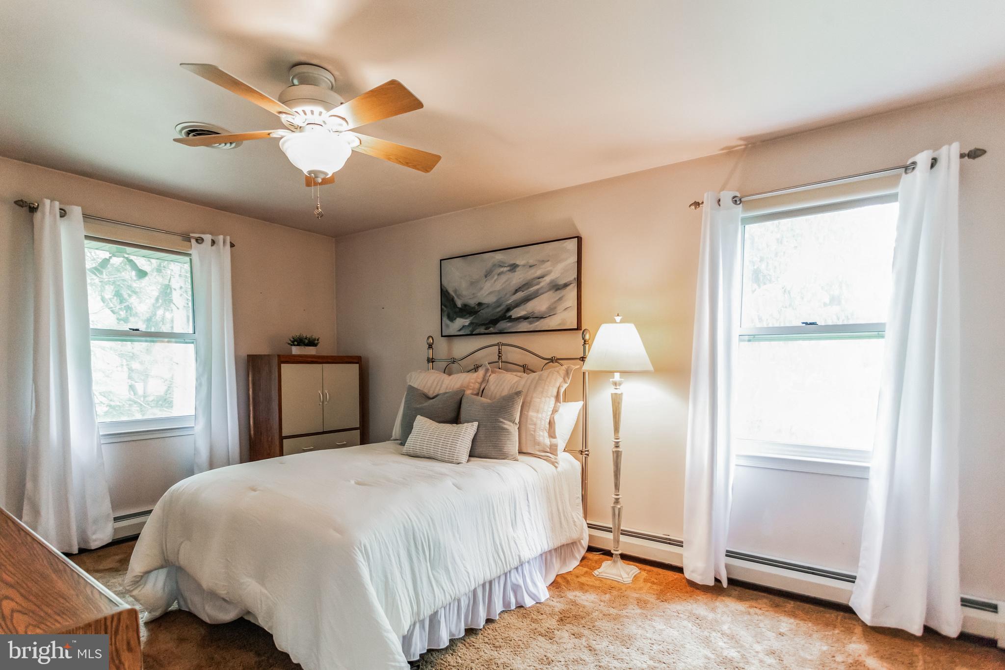 44 Woodside Dr