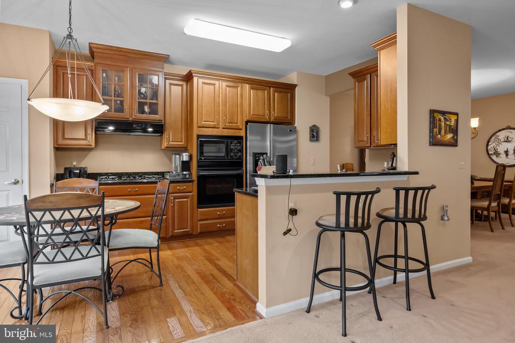 921 Hamilton Way