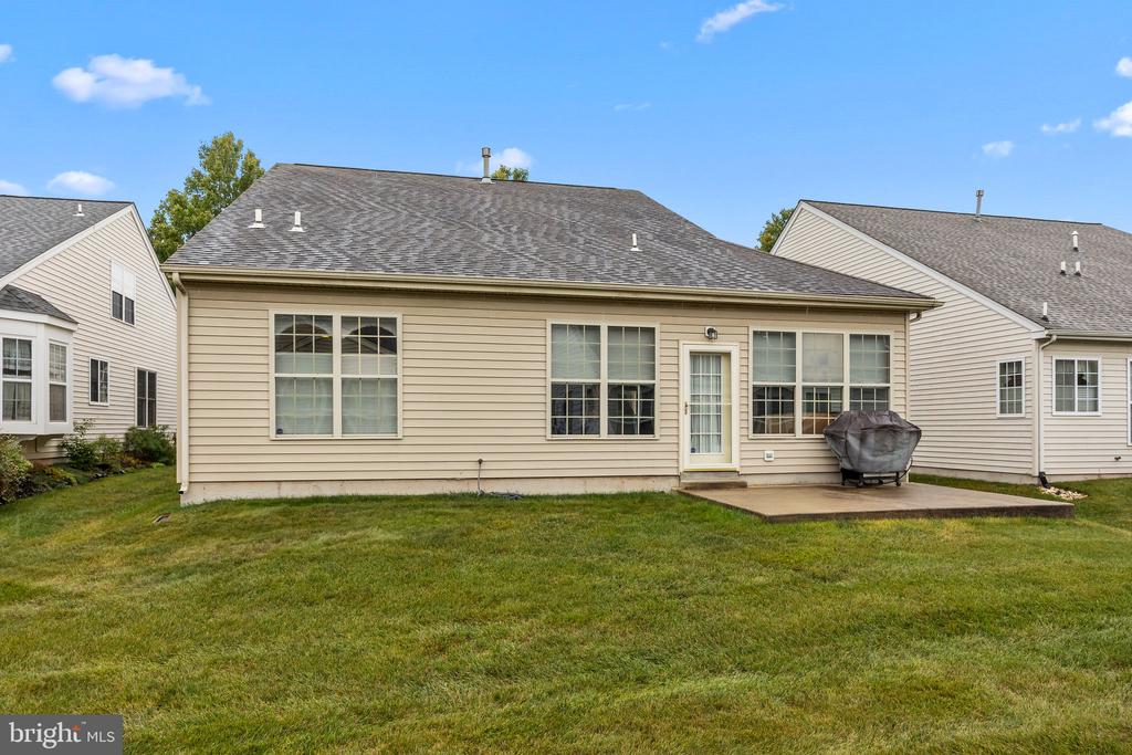 921 Hamilton Way