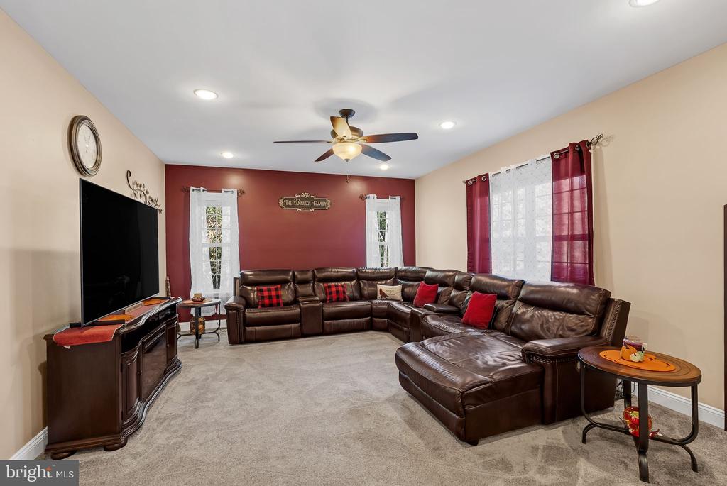 249 Crest Dr