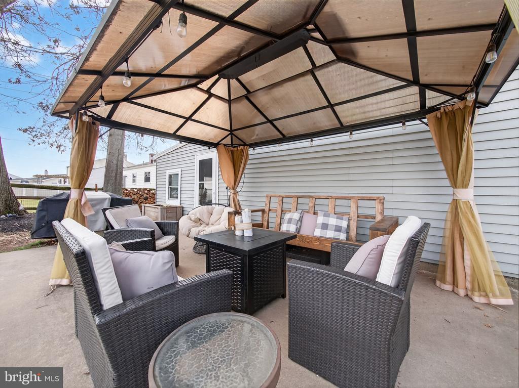 840 WALNUT ROAD