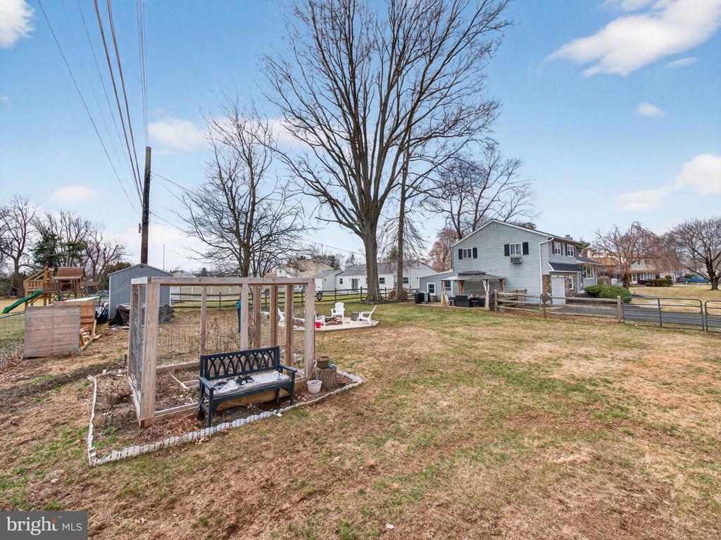 840 WALNUT ROAD