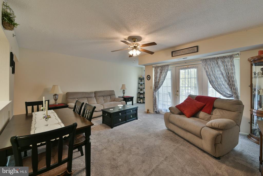 5300 CENTENNIAL STATION Unit: 530