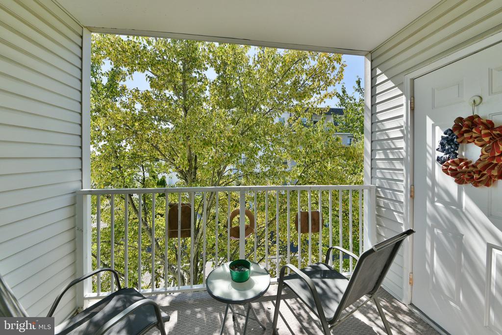 5300 CENTENNIAL STATION Unit: 530