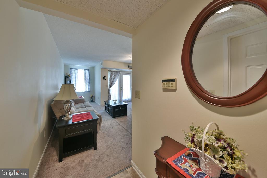 5300 CENTENNIAL STATION Unit: 530