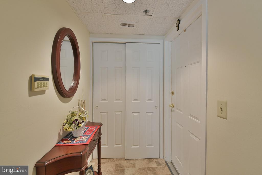 5300 CENTENNIAL STATION Unit: 530