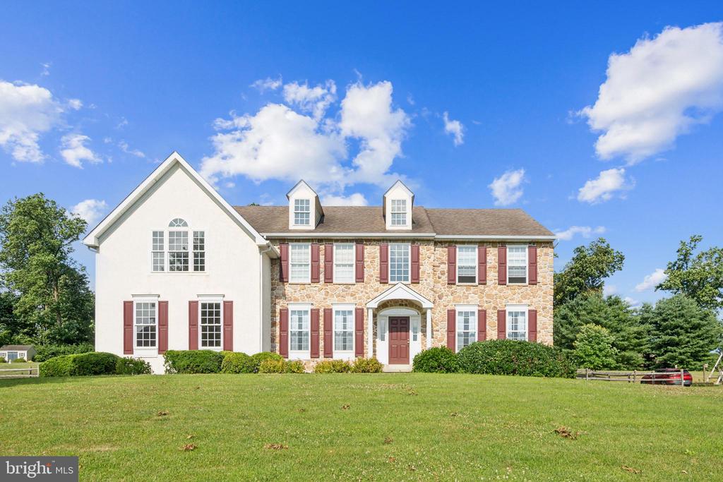 420 Buttonwood Ln