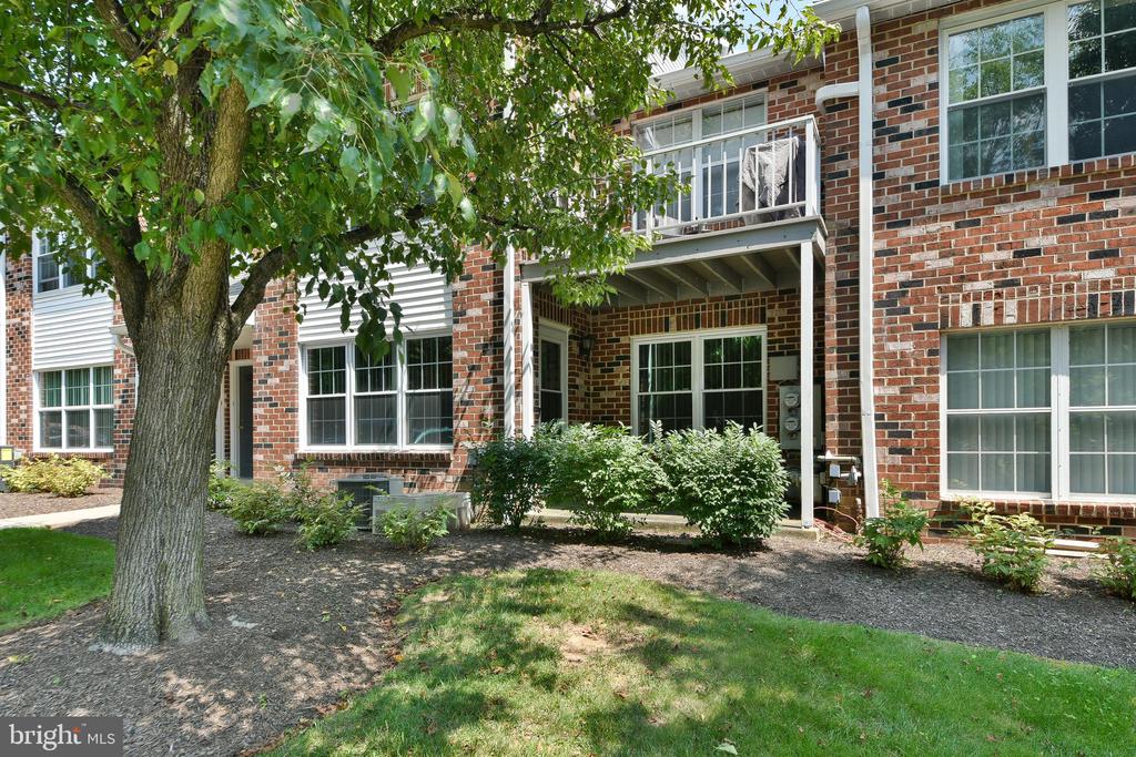 205 Glen Ln #Condo 345
