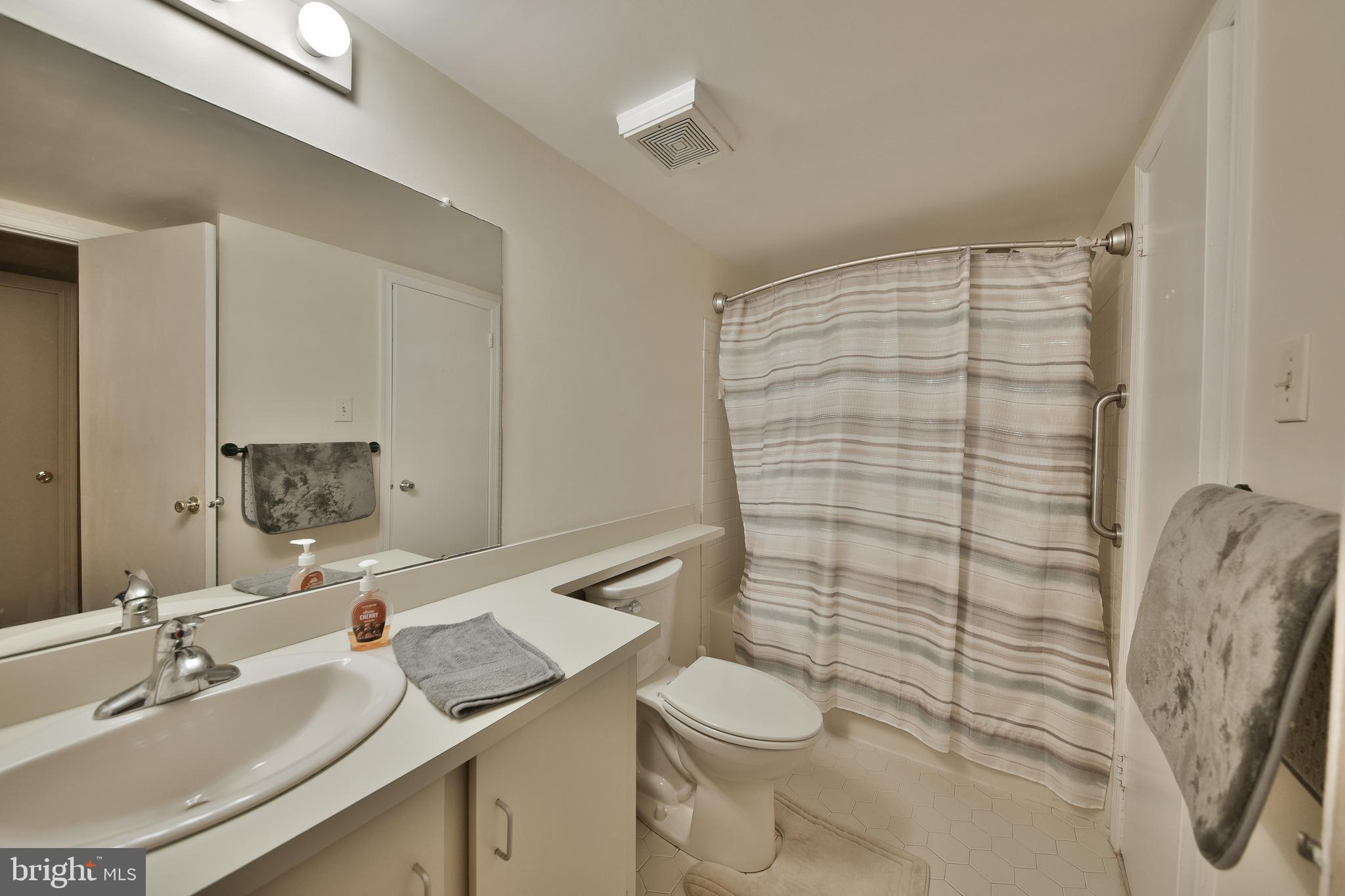 205 Glen Ln #Condo 345