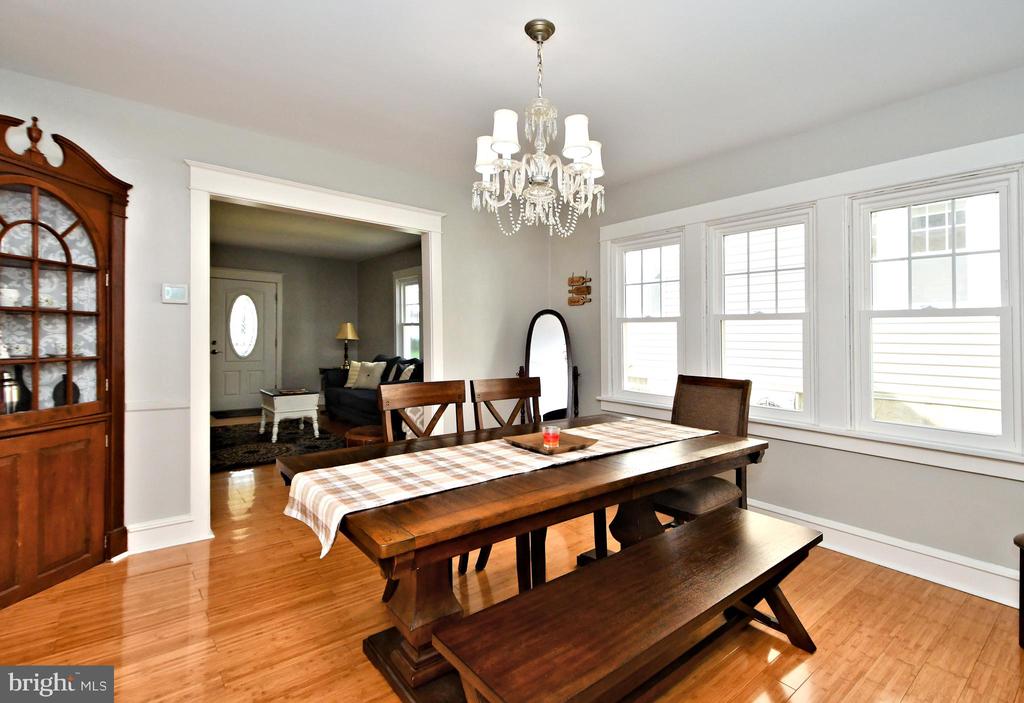 342 Oak Rd