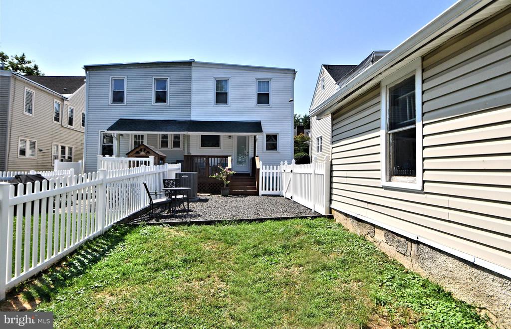 342 Oak Rd
