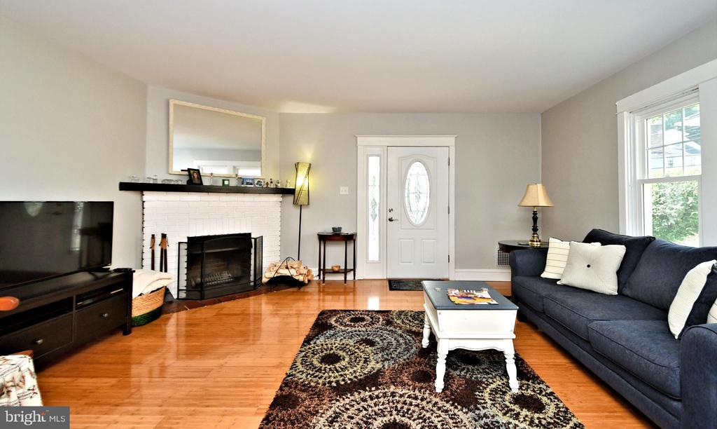342 Oak Rd