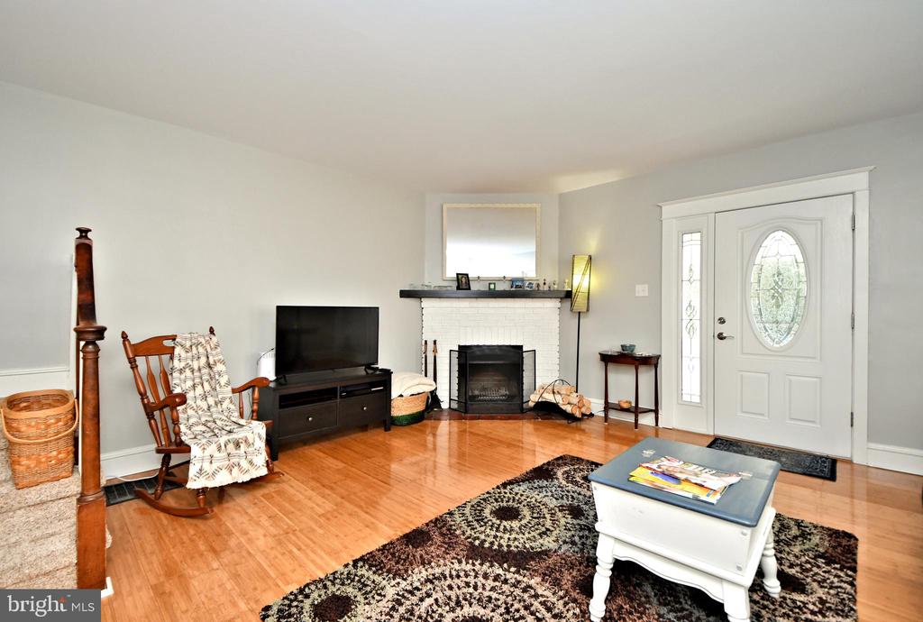 342 Oak Rd
