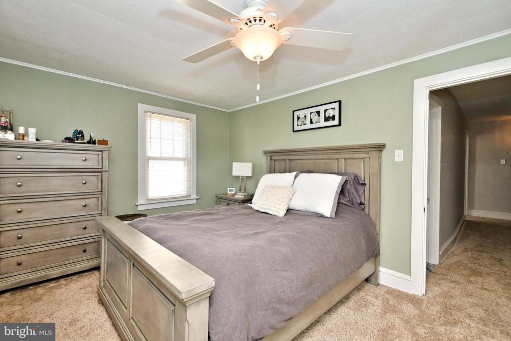 342 Oak Rd