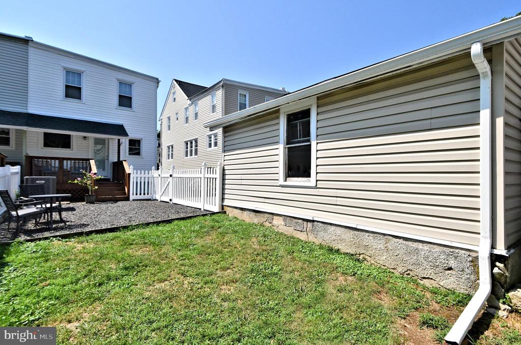 342 Oak Rd