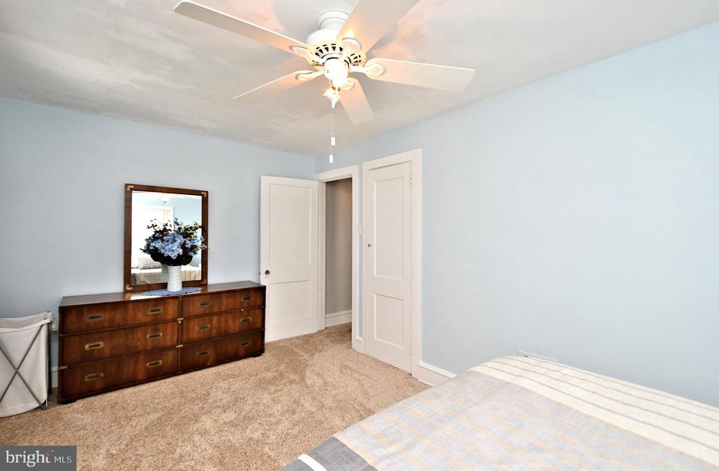 342 Oak Rd