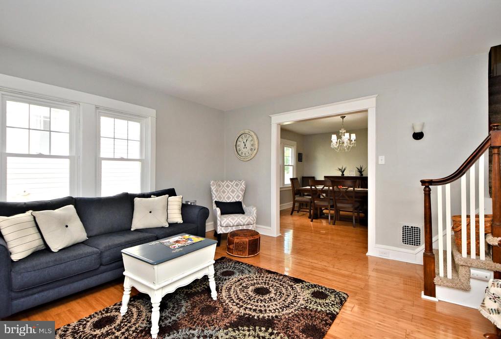 342 Oak Rd