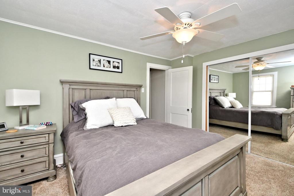 342 Oak Rd