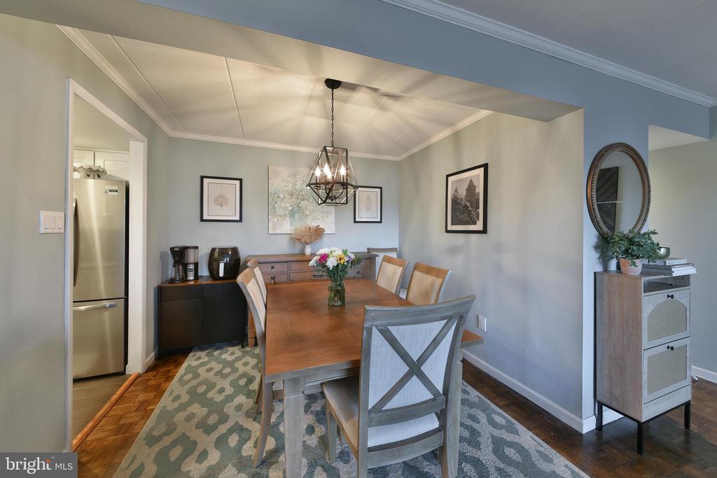 100 West Ave #707w