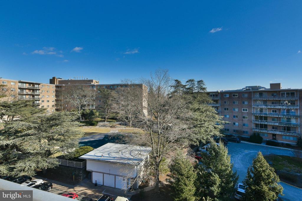 100 West Ave #707w