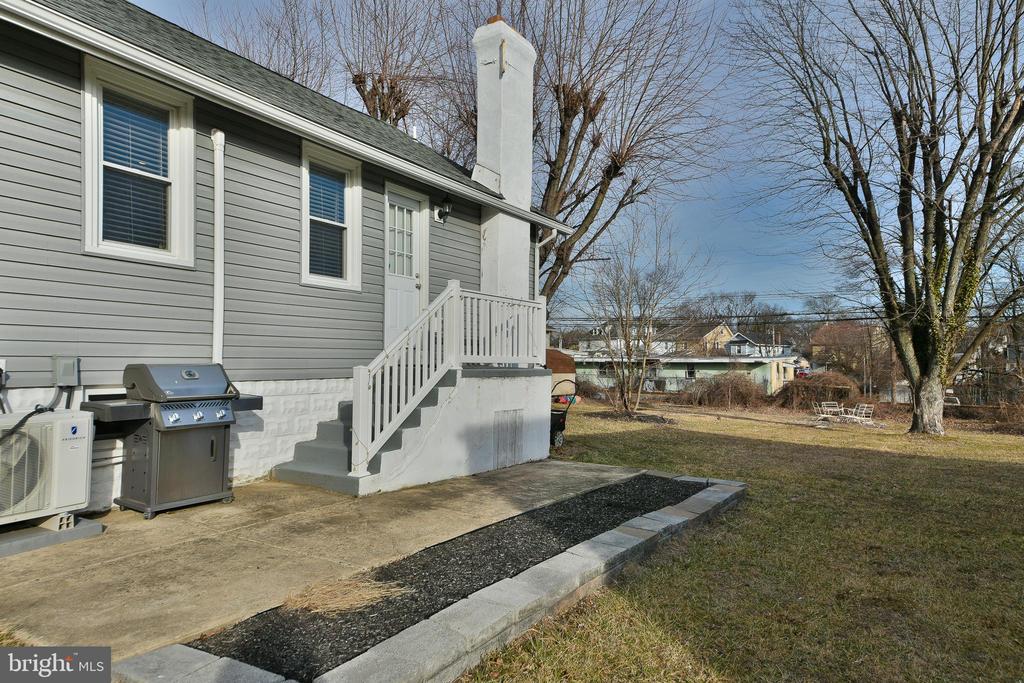 125 Houston Ave