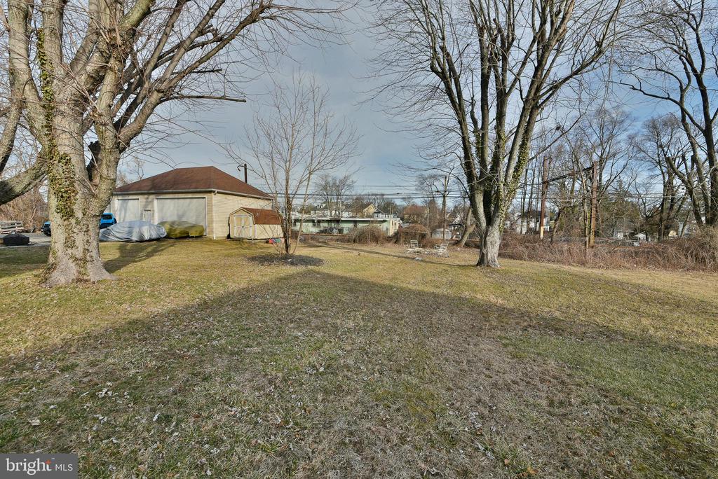 125 Houston Ave