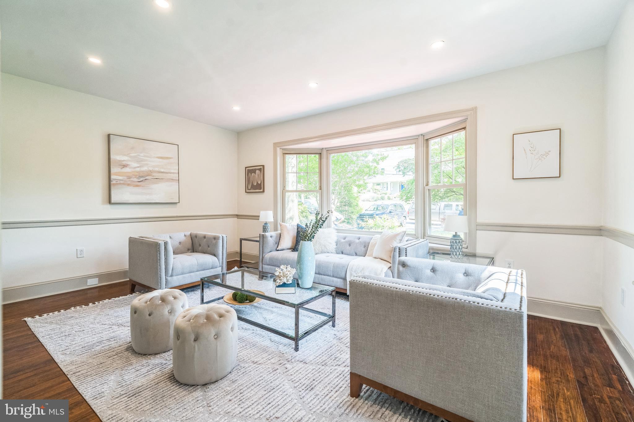 215 Summit Ave