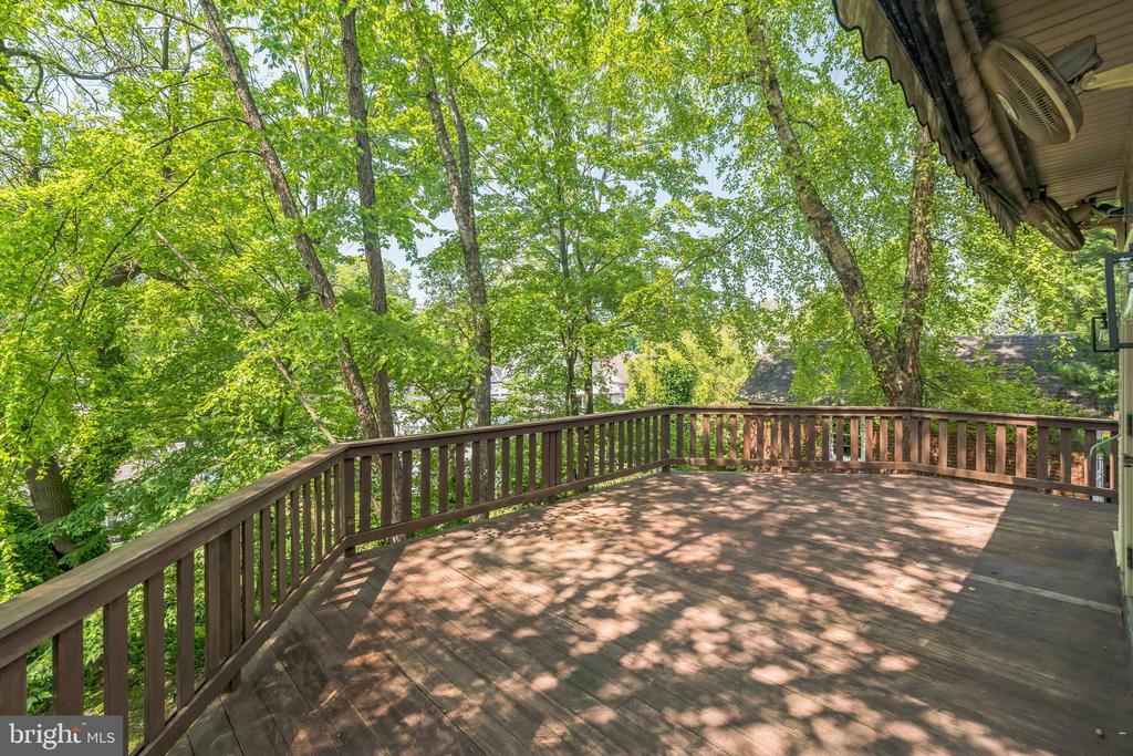 215 Summit Ave