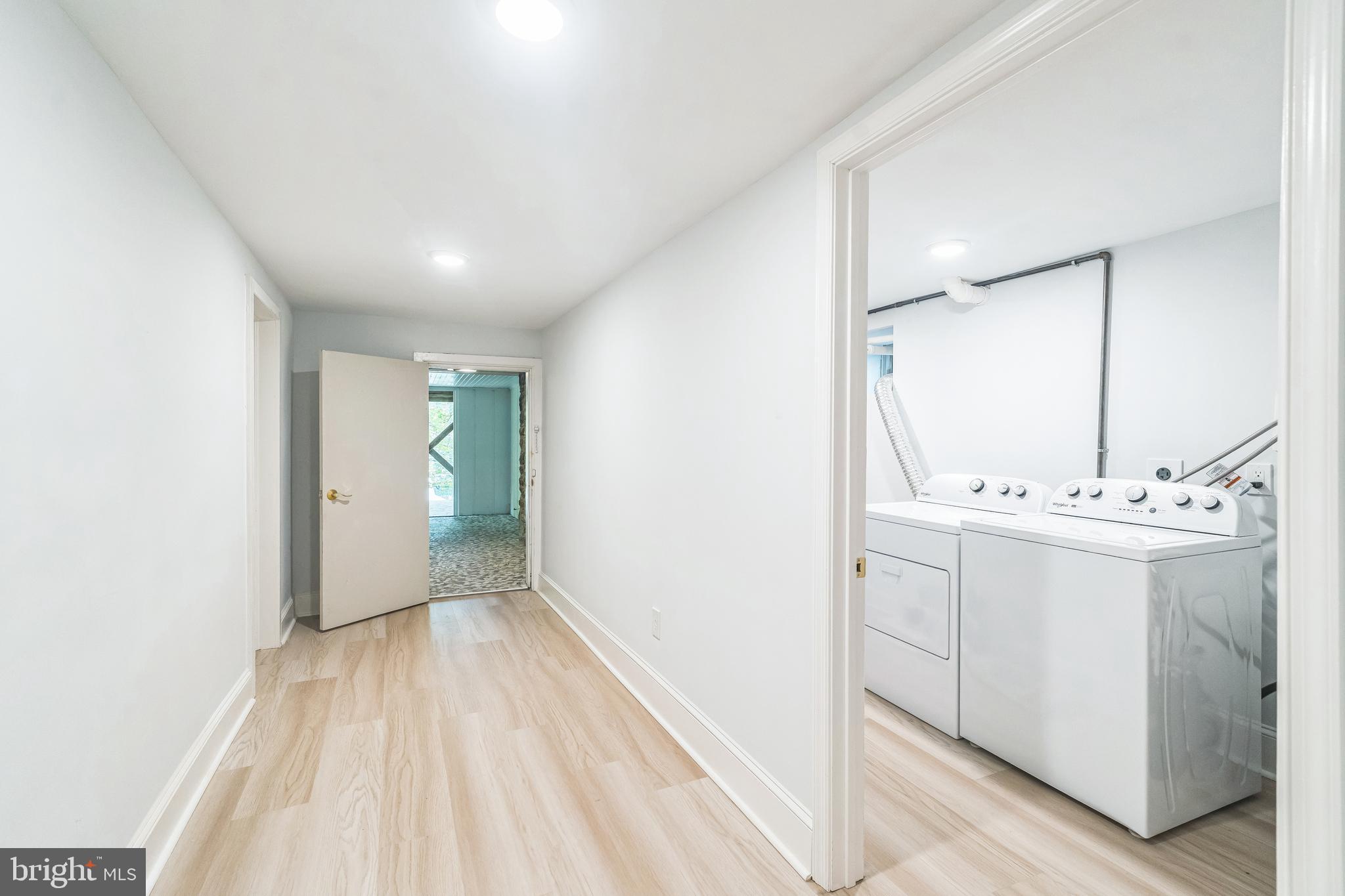 215 Summit Ave
