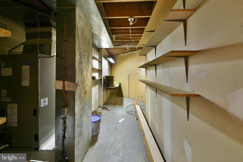 611 Church Rd