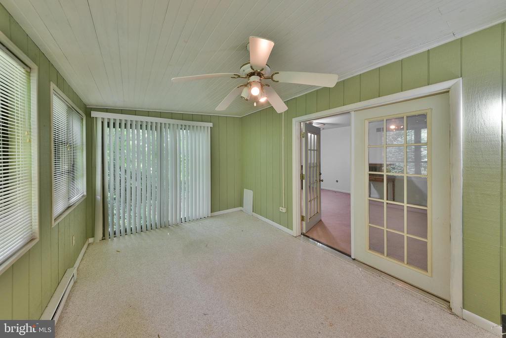 611 Church Rd