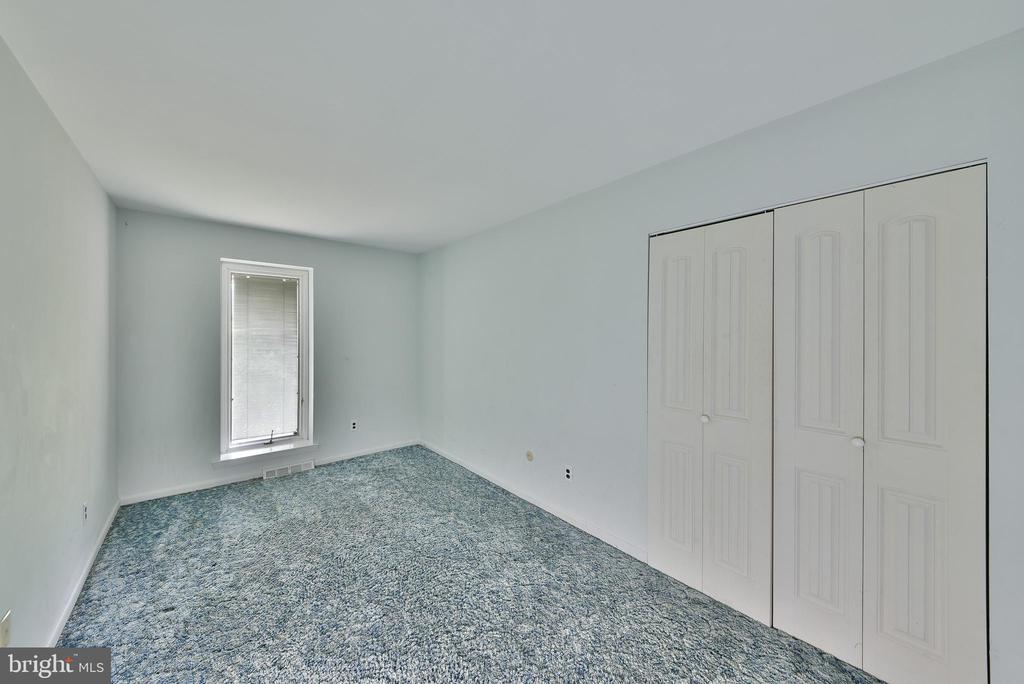 611 Church Rd