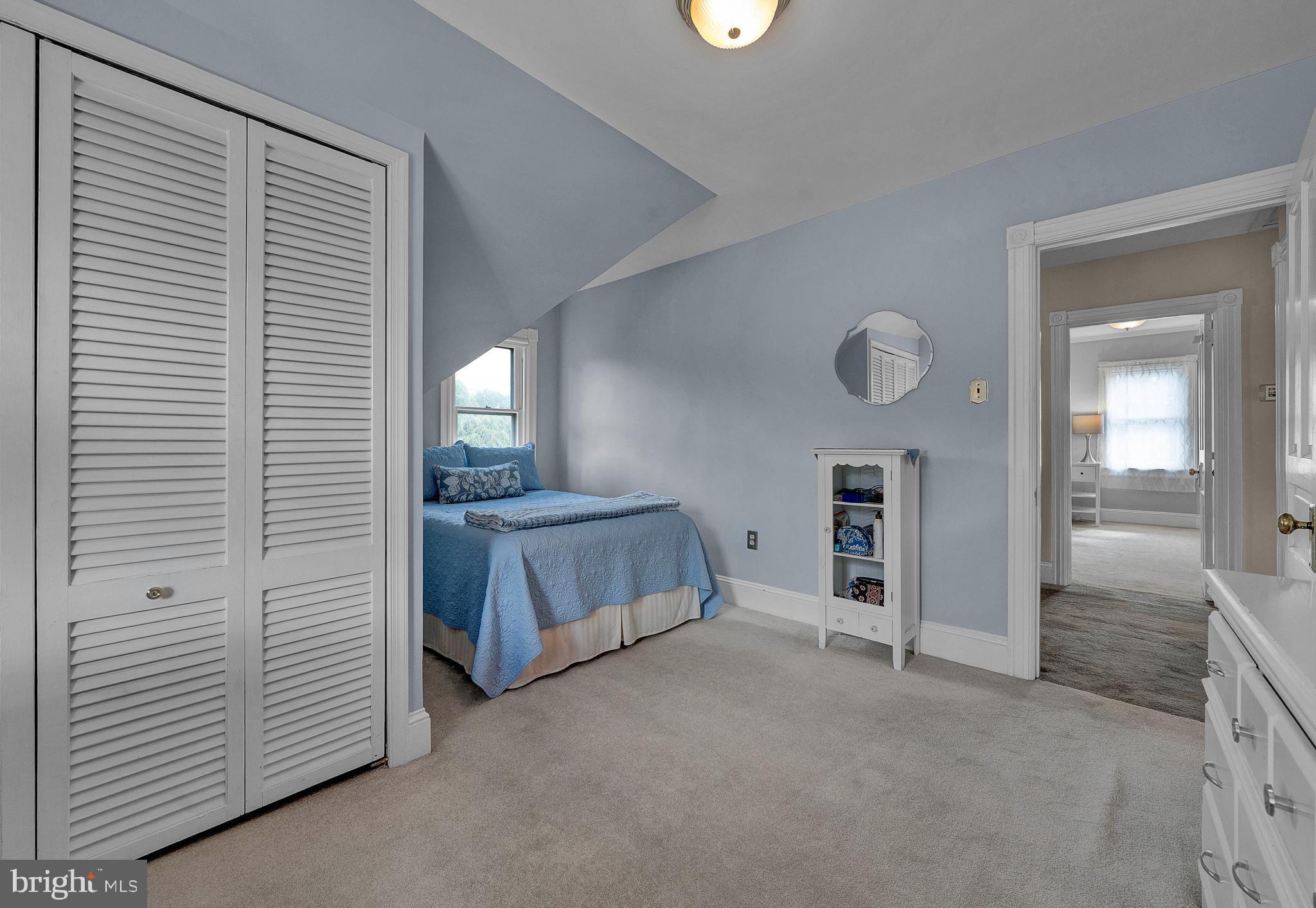 200 HILLSIDE AVENUE