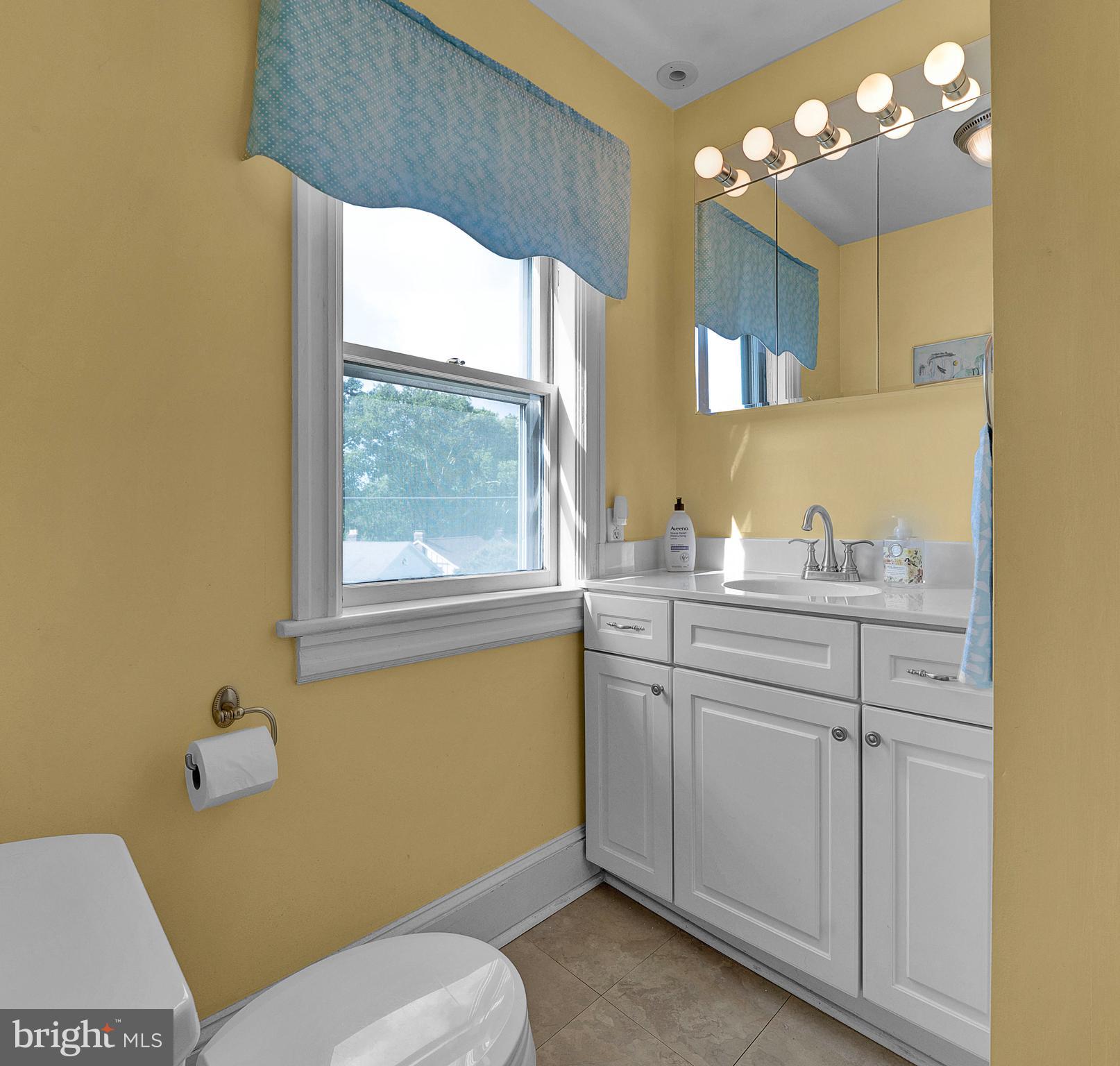 200 HILLSIDE AVENUE