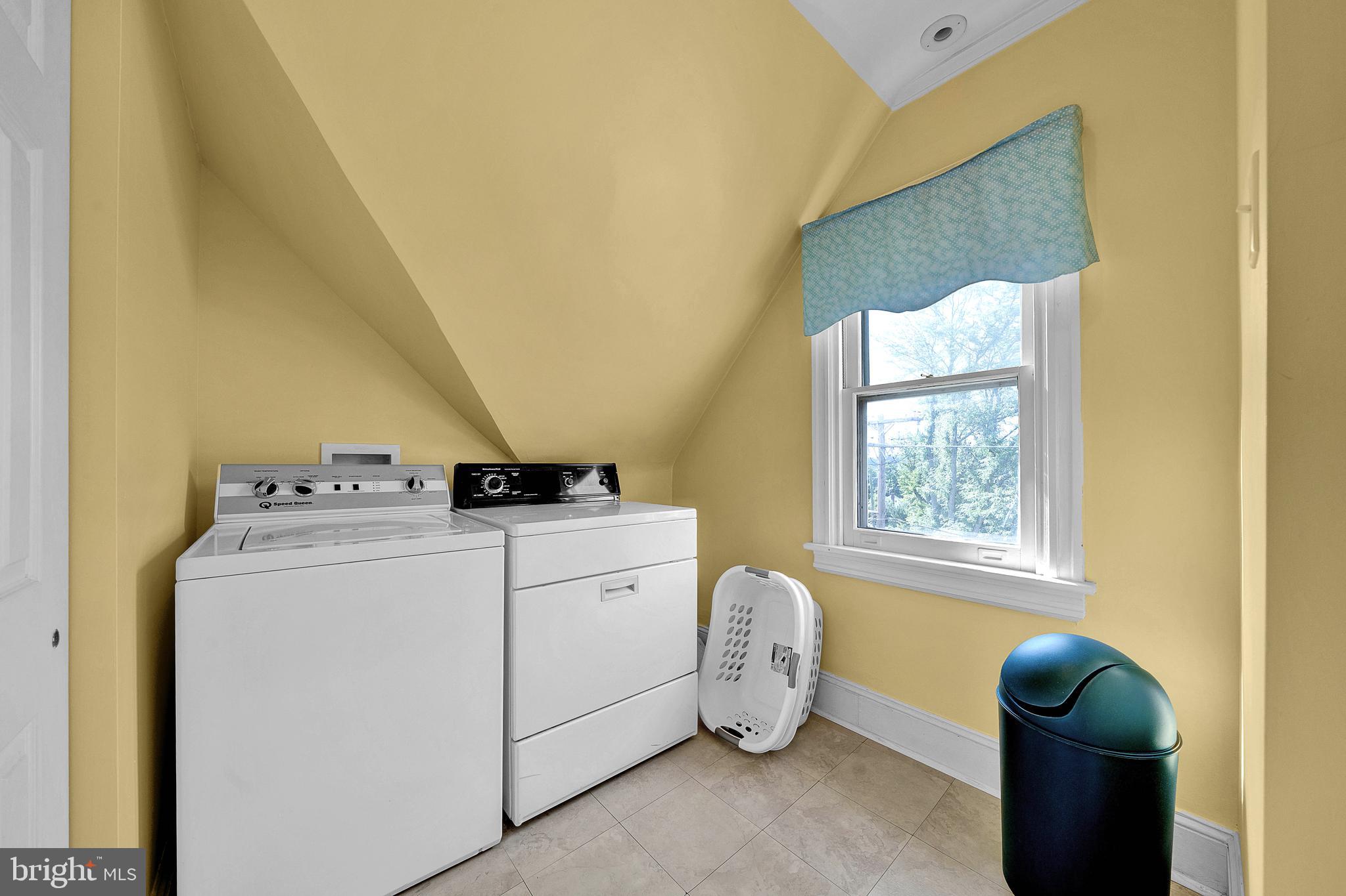 200 HILLSIDE AVENUE